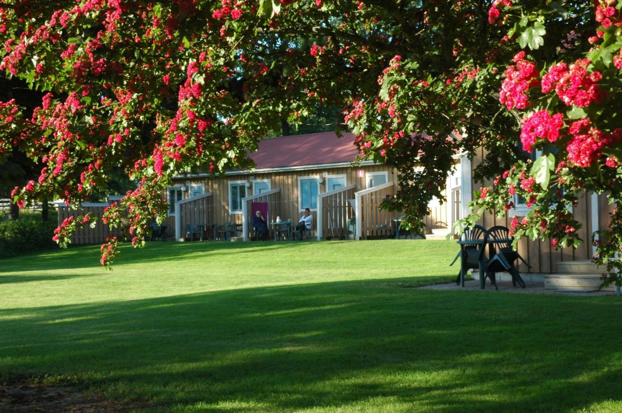 Gaestgard Christiansund Hotel Eckero Exterior photo