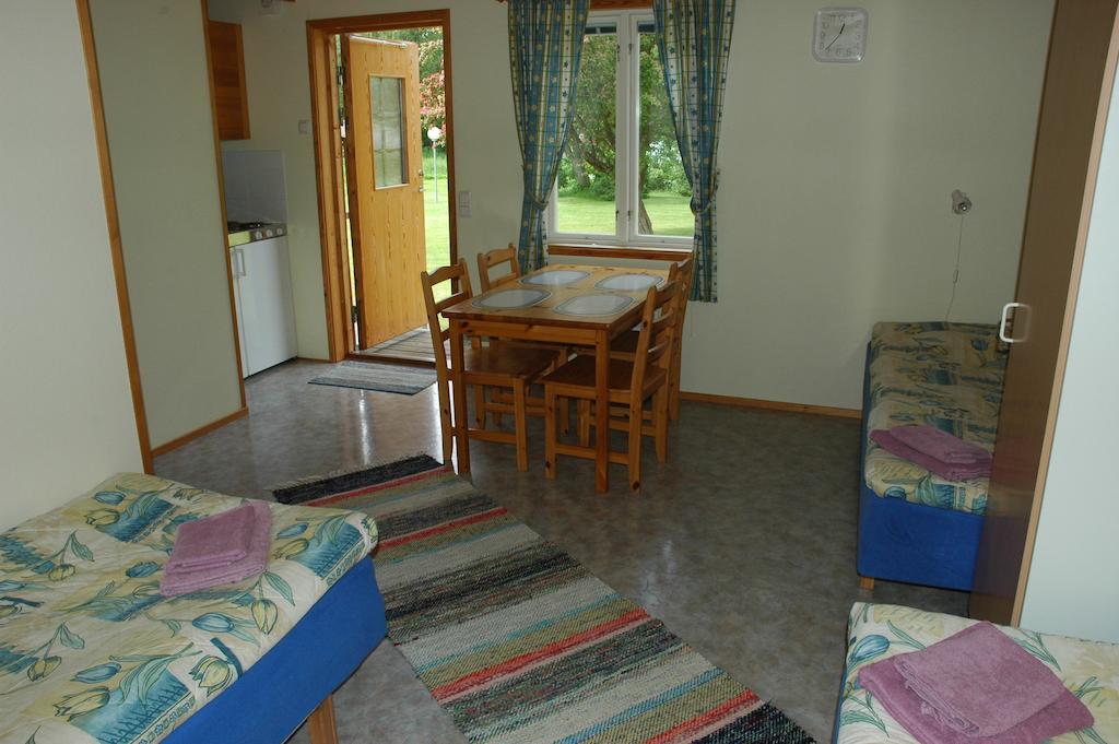 Gaestgard Christiansund Hotel Eckero Room photo